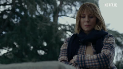 Teaser de “La mujer de la casa de enfrente de la chica en la ventana”