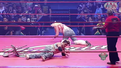 Ayako Hamada Vs Taya - Street Fight - Campeonato Reina de Reinas de AAA - AAA 21/04/2017