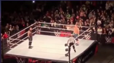 Roman Reigns Vs John Cena - Campeonato Intercontinental - WWE Live Event