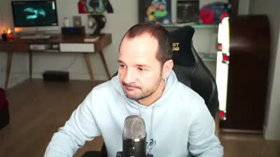 El informativo de Ángel Martín | Lunes 27 de Diciembre de 2021