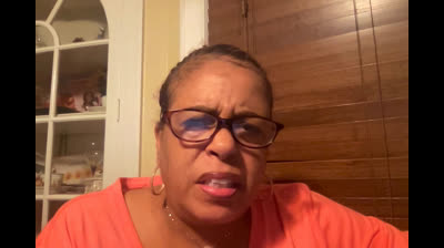 bringing kids to the daycare