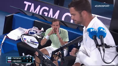 Medvedev enloquece contra el árbitro - Open Australia