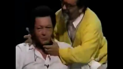 "El mileniarismo va a llegarrrrr..." (Fernando Arrabal)