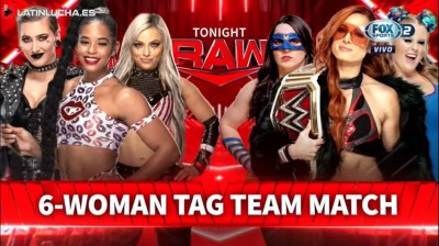 Bianca Belair, Rhea Ripley y Liv Morgan Vs Becky Lynch, Doudrop y Nikki A.S.H - RAW 28/02/2022