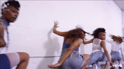 “Team” - Iggy Azelia (SLOW)